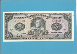 ECUADOR - 5 SUCRES - 22.11.1988 - Pick 113d - Série IC - UNC. - Ecuador