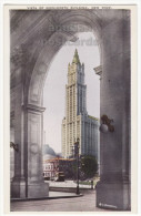 USA - NEW YORK CITY~WOOLWORTH BUILDING VIEW From ARCH Of MUNICIPAL BUILDING ~c1920s NYC Unused Vintage Postcard - Autres Monuments, édifices