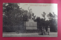 CP Cheny Le Monument En Souvenir Des Soldats Morts Pour La France - Cheny