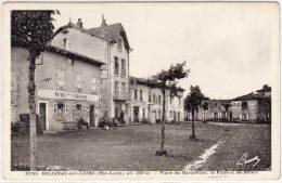 SOLIGNAC SUR LOIRE -Place Du Marchédial, La Poste Et Les Hotels- Hotel De La Cascade(63511) - Solignac Sur Loire