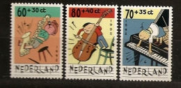 Pays-Bas Nederland 1992 N° 1419 / 21 ** Enfance, Bande Dessinée, Tintin, Musique, Saxophone, Piano, Violoncelle, Violon - Ungebraucht