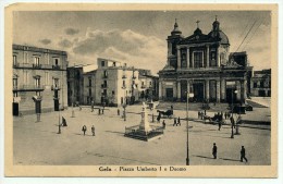 GELA PIAZZA UMBERTO I E DUOMO MOLTO ANIMATA - Gela