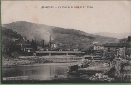 30 BESSEGES - Le Pont De La Gare Et Les Usines - Bessèges