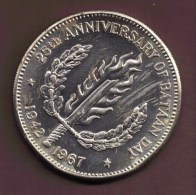 PILIPINAS 1 PESO 1967 BATAAN DAY  ARGENT Silver 0.900 KM# 195 - Filipinas