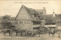 14- Calvados _ Pont-L'èvèque _ Cour De L'hôtel De L'Aigle D'Or - (maison Normande  Attelage ) - Pont-l'Evèque