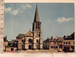 CPM (72) Sarthe - LE GRAND LUCE - L'église Et La Place - Le Grand Luce