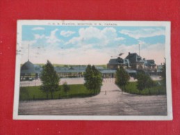 C.N.R. Station Moncton N.B. 1932 Cancel    Ref 1153 - Autres & Non Classés