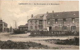 60 LASSIGNY  LE ROND POINT ET MONUMENT 1934 - Lassigny