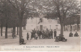 ROISSY EN FRANCE ... PLACE DE LA MAIRIE - Roissy En France