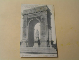 PROYART..ARC DE TRIOMPHE...AUX DEFENSEURS DE LA SOMME 1914-1918...PAR GOURDON..SCULPTEUR.. - Monumentos A Los Caídos