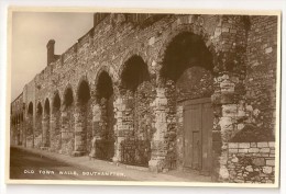 UK 34 -Old Town Walls,Southampton - Southampton