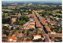 MONTREDON-LABESSONNIE.-  Vue Générale Aérienne.  La Route D'Albi.  CPM - Montredon Labessonie