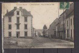 19 - Eygurande - Place De L'Hotel De Ville - La Corrèze Illustrée - Café - Eygurande