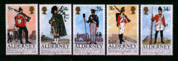 Alderney 1985 ** YT27-27 Uniformes Militares De Las Guarniciones Con Asiento En La Región. See Description. - Alderney