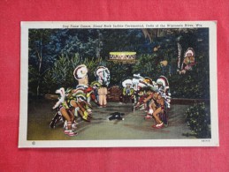 Dog Feast Dance Stand Rock Indian Ceremonial    Wisconsin River Dells  Not Mailed -  Ref    Ref 1160 - Indiens D'Amérique Du Nord