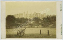 CDV Circa 1870 Stereoscopic Co. Tower Of London. Attelages. - Supplies And Equipment