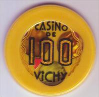 CASINO DE VICHY - Jeton De 100 Francs Avec Rajout D'une Virgule Pour Le Passage Au Nouveau Franc - Casino