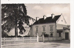 NEUVILLE DE POITOU (VIENNE) SQUARE GENERAL LECLERC - Neuville En Poitou