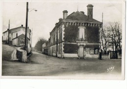 CHAILLE-les-MARAIS --Le Carrefour Et La Gendarmerie - Chaille Les Marais