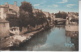 Delcampe - 85 FONTENAY LE COMTE - (lavandières) Vue Prise Du Pont Neuf - Nr 12093 Bergevin - D18 238 - Fontenay Le Comte
