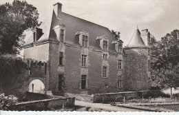 Cpsm 85 STE HERMINE - Château De L´AUBRAIE - Nr 85.223.02 La Cigogne - D18 111 - Sainte Hermine