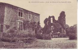 85 POUZAUGES - (animé) Ruine Du Château De Puy Papin - Nr 691 Poupin - D14 509 - Pouzauges
