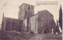 85 LE VIEUX POUZAUGES - (animé) L´église - Nr 656 Poupin - D8 - Pouzauges