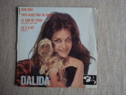 EP Dalida BIEM Ding Ding, Papa Achète Moi Un Mari, Ce Coin De Terre, La Il A Dit. Voir Photos. - 45 T - Maxi-Single