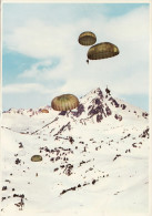 Transall C. 160 - Largage En Montagne - Grand Format - Parachutisme