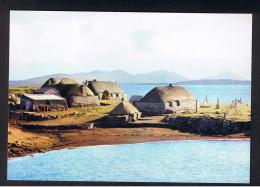 RB 975 - Postcard - Black Houses On Berneray - Outer Hebrides - Ross & Cromarty - Argyll & Bute Scotland - Ross & Cromarty
