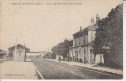 86 NEUVILLE DE POITOU - (animé) Gare De L´état (façade Intérieure) - Champaver - D18 1 - Neuville En Poitou