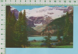 Banff ( Lake Louise Photo By Byron Harmon ) PostCard Carte Postale 2 Scan - Lake Louise