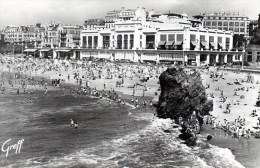 Biarritz 64 La Grande Plage Et Le Casino 1957 - Torres De Agua