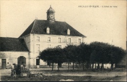 NEUILLY L'EVEQUE L'Hôtel De Ville - Neuilly L'Eveque