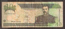 Billet De  10 Pesos De 2003 (1) - Dominicaine