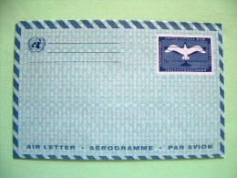 United Nations New York 1960 Aerogramme - Bird Plane - Lettres & Documents