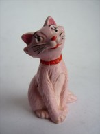 FIGURINE Les Aristochats Walt Disney BULLY 1982 DUCHESSE - Disney