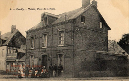 Pavilly Rare Et  Superbe Vue Animée "maison Place De La Halle TBE - Pavilly