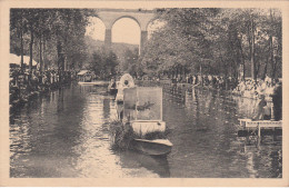 LUSIGNAN PLAGE - Défilé De Bateaux , Un Jour De Fête - Lusignan