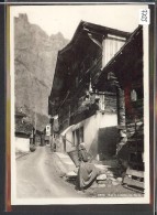 FORMAT 10x15 - RUE A LOECHE LES BAINS - LEUKERBAD - TB - Loèche