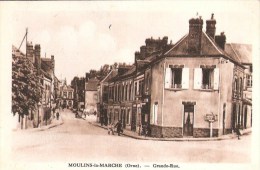 Moulins-la-Marche (61)  Grande Rue - Moulins La Marche