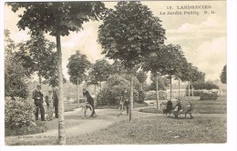 "France 59 - Landrecies - Le Jardin Public" - Landrecies