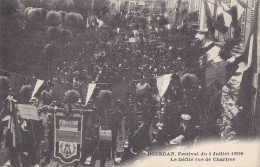 DOURDAN - Festival Du 1 Juillet 1906 - Le Défilé Rue De Chartres - Dourdan