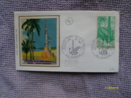 SPAZIO 28 Mars 1970  Busta Primo Giorno Guyane Terre De´espace KOUROU Lancment De  Fusee DIAMANT - Covers & Documents