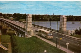 CANADA-TROIS RIVIERES-PONT DUPLESSIS -autobus - Trois-Rivières