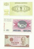 LOT OF 3 WORLD BANKNOTES UNC - Nice - Kilowaar - Bankbiljetten