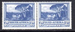 South Africa 1933-48 3d Ultramarine Joined Pair, Hinged Mint (perfs. Splitting) - Unused Stamps