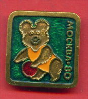 F18 / SPORT - Basketball  Basket-ball  Pallacanestro Misha Bear 1980 Summer XXII Olympics Games Moscow RUSSIA Badge Pin - Basketball