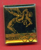 F118 / SPORT - Wrestling - Lutte - Ringen - 1980 Summer XXII Olympics Games Moscow - Russia Russie - Badge Pin - Lutte