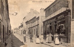 MONTLIGNON RUE DE PARIS EMPLOYEES DU CAFE RESTAURANT PORCHERAY - Montlignon